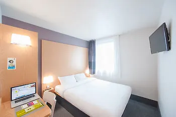 Hotel Marne La Vallee Torcy 2*